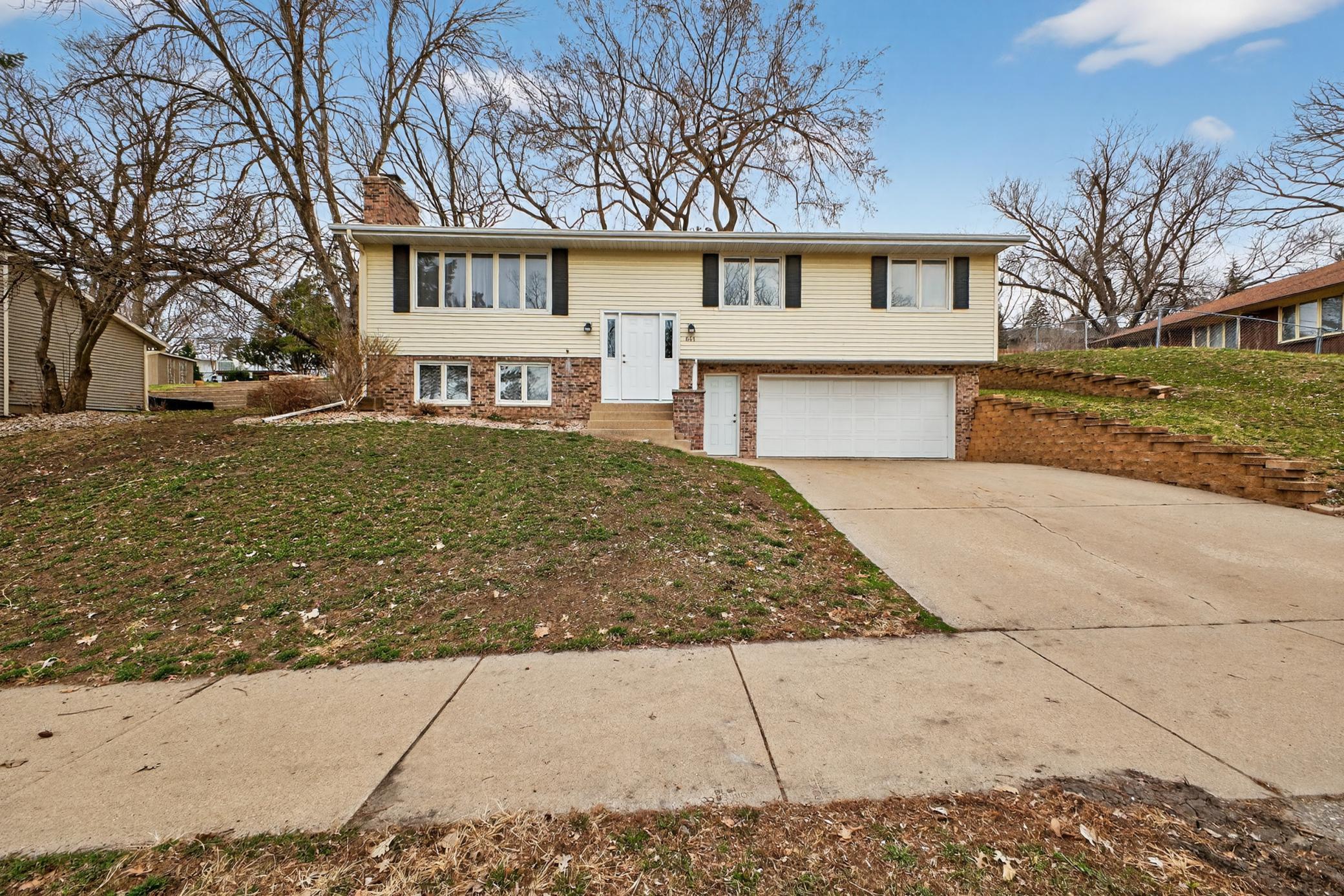 641 20th Street Northeast Rochester, MN 55906 - Photo 1 of 37 Gallery Image 1