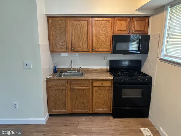 $1,600 | 2031 Beyer Avenue, Philadelphia, PA 19115