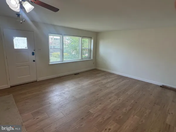 $1,600 | 2031 Beyer Avenue, Philadelphia, PA 19115