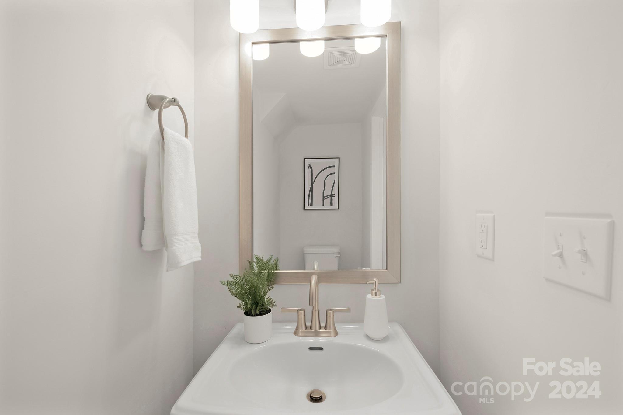 8019 Pleasant Grove Road Charlotte, NC 28216 - Photo 16 of 20 Gallery Image 16