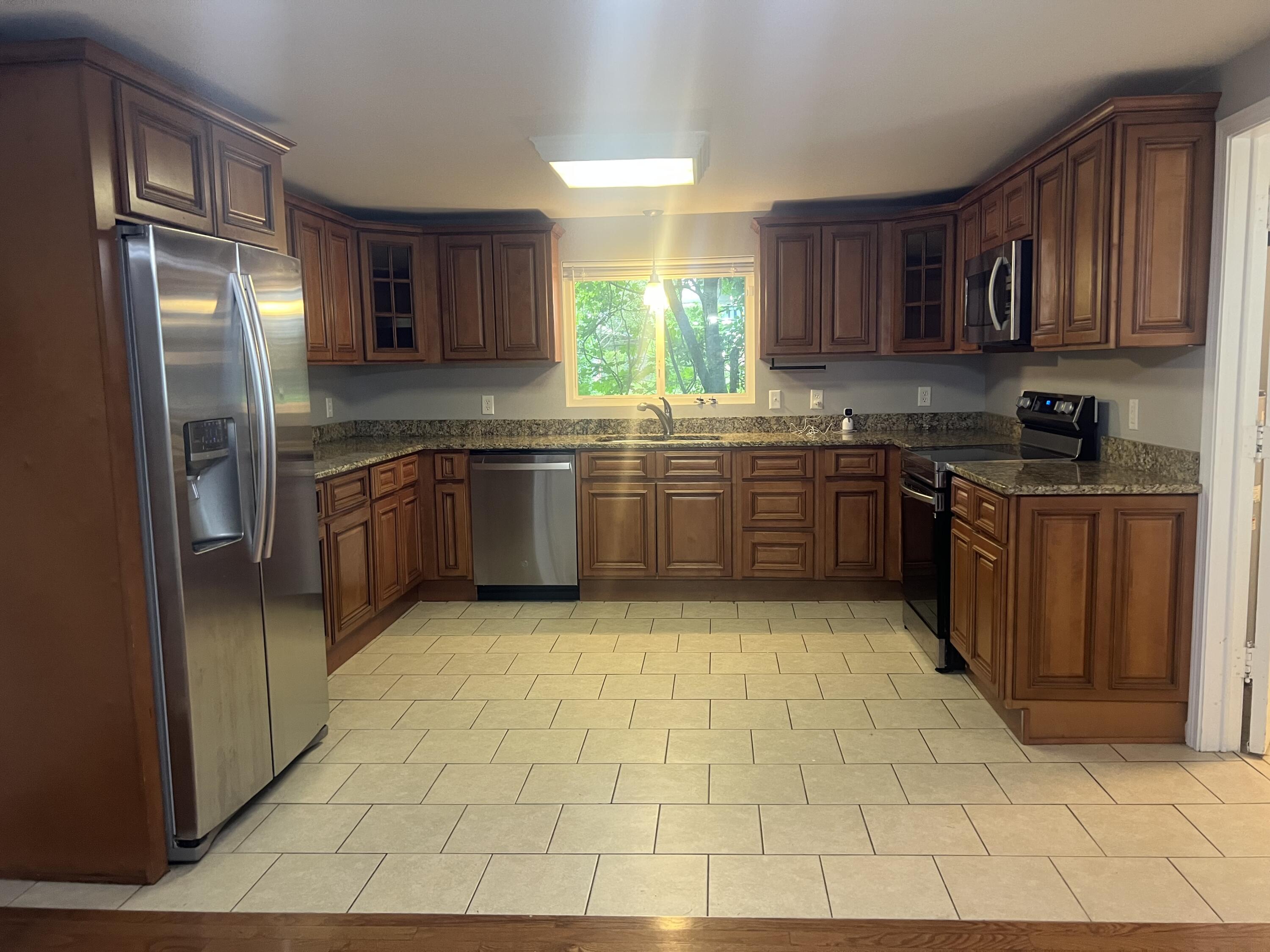132 Hogan Road Rossville, GA 30741 - Photo 2 of 16 IMG_6769