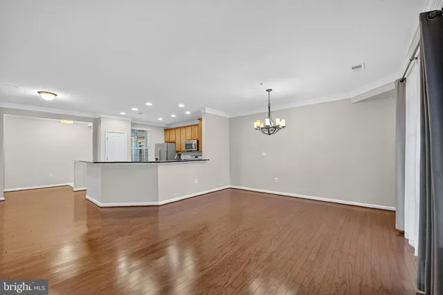 $3,000 | 44063 Vaira Terrace, Chantilly, VA 20152