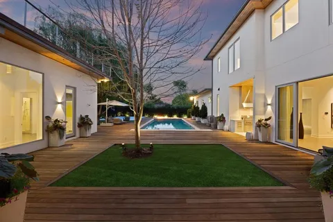 $7,895,000 | 11565 East Ricks Circle, Dallas, TX 75230