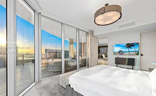 $5,295,000 | 851 Northeast 1st Avenue, Unit 5201, Miami, FL 33132