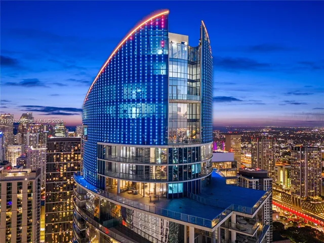 $5,295,000 | 851 Northeast 1st Avenue, Unit 5201, Miami, FL 33132