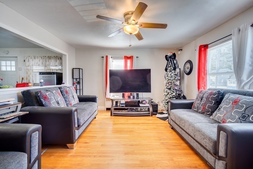 1239 Page Boulevard Springfield, MA 01104 - Photo 5 of 25 Gallery Image 5