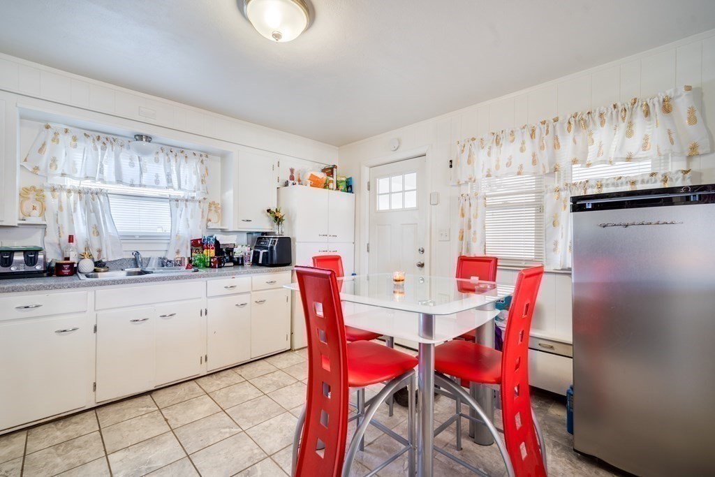 1239 Page Boulevard Springfield, MA 01104 - Photo 7 of 25 Gallery Image 7