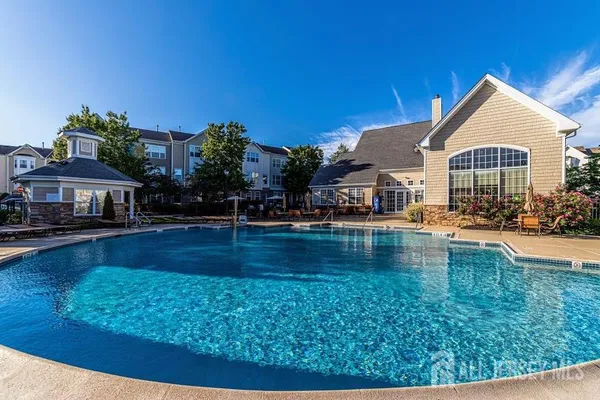 $2,584 | 244 Samuel Circle, Parlin, NJ 08859