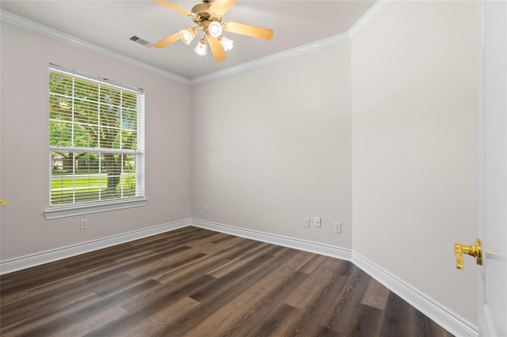 12222 Walden Road Montgomery, TX 77356 - Photo 5 of 24