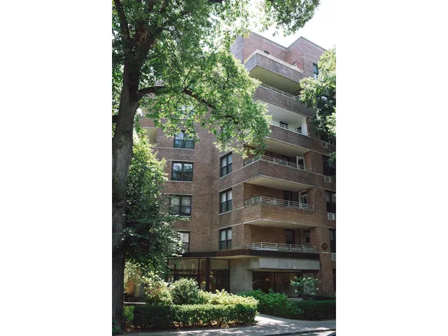 $379,000 | 1818 Newkirk Avenue, Unit 6N | Ditmas Park