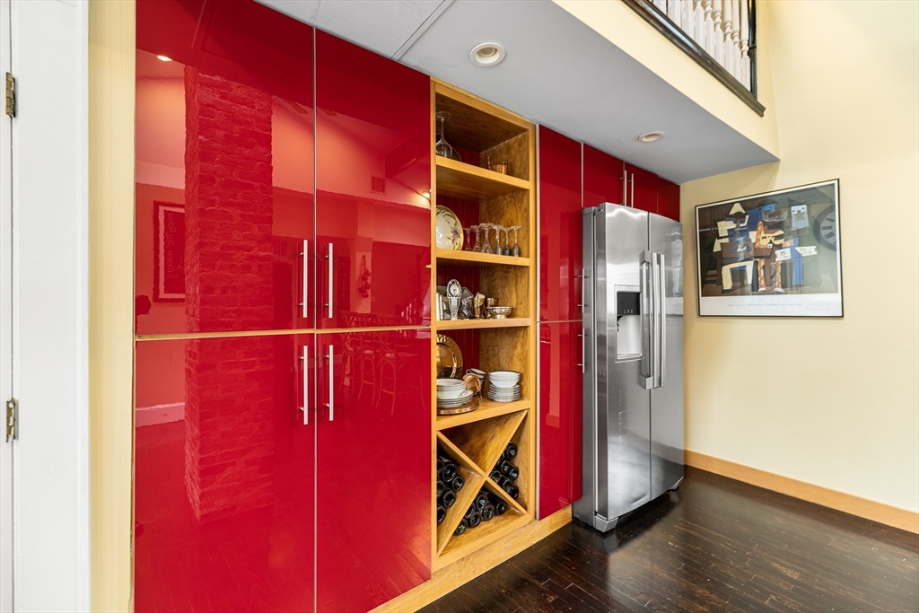 405 Cherry Street, Unit 2 Newton, MA 02465 - Photo 12 of 39