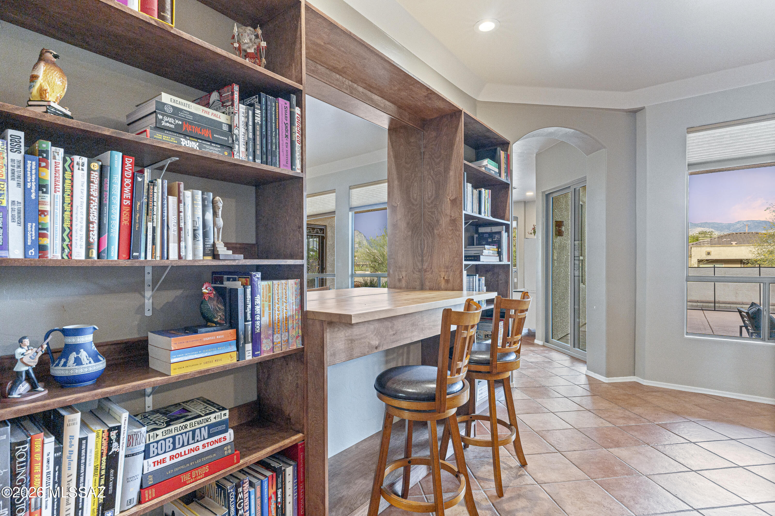 11770 North Copper Ridge Place Tucson, AZ 85737 - Photo 10 of 45 12-Living Area