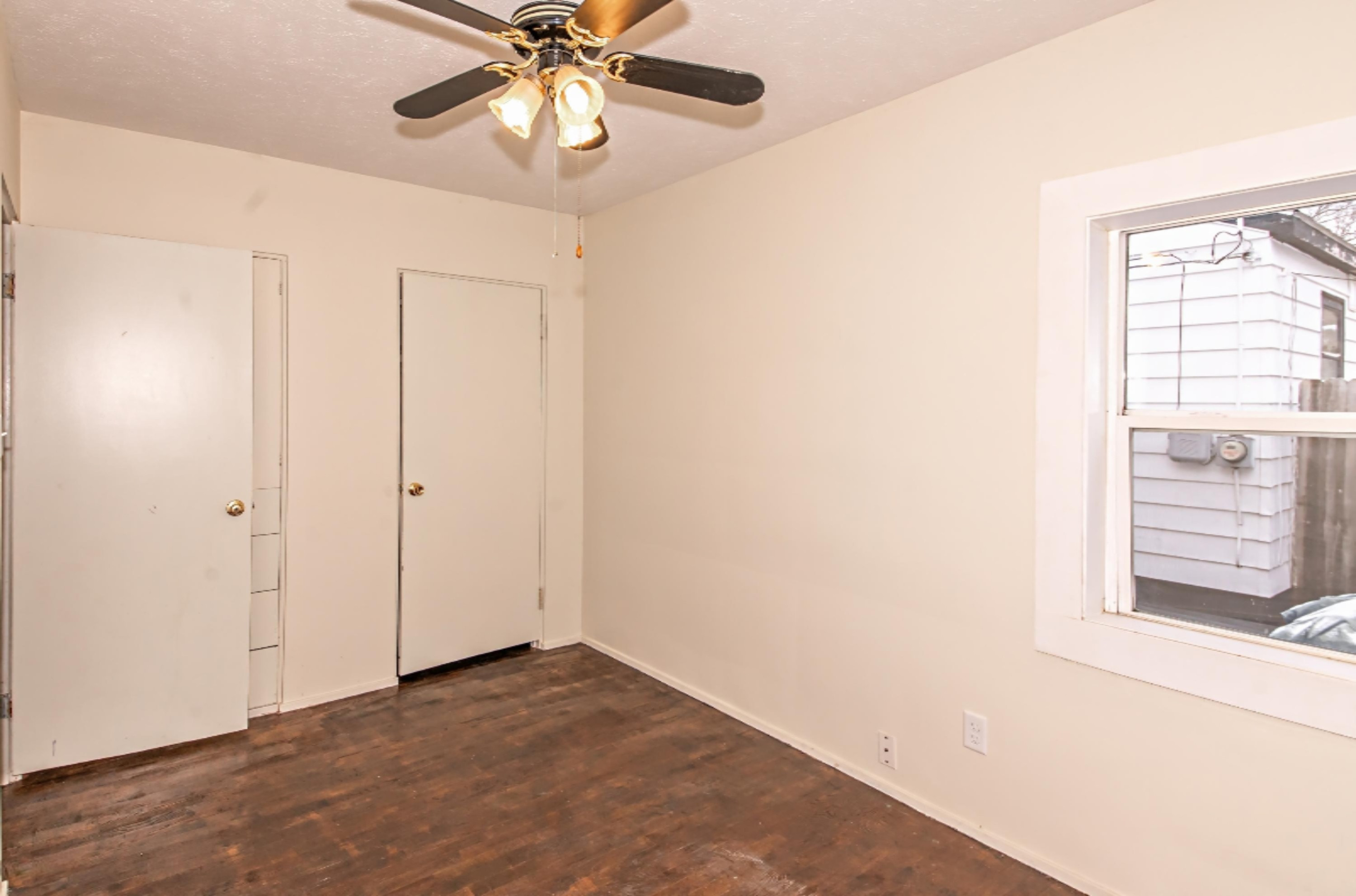 222 Hampton Road Benton Harbor, MI 49022 - Photo 15 of 25 DSC03501_pe