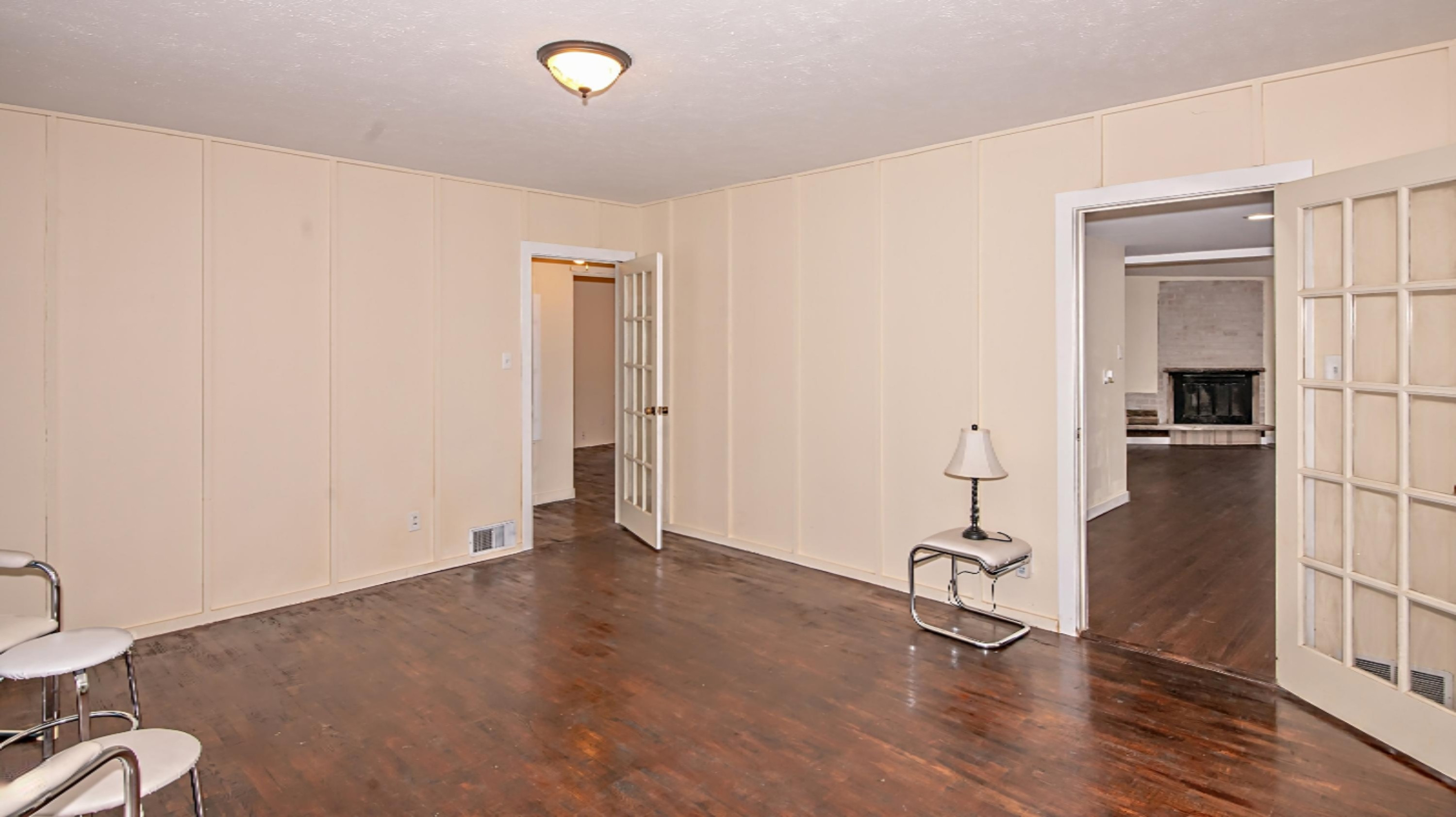 222 Hampton Road Benton Harbor, MI 49022 - Photo 5 of 25 DSC03466_