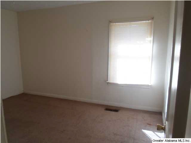 200 26th Street Southwest Birmingham, AL 35211 - Photo 5 of 5