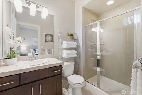 $2,700,000 | 13424 Northeast 80th Street, Redmond, WA 98052