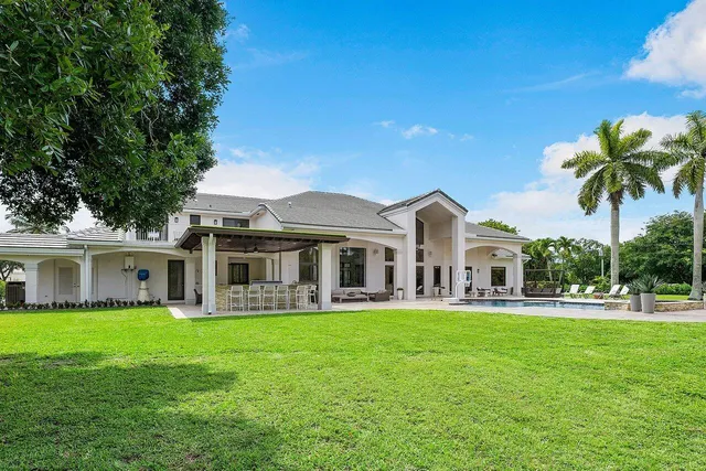 $7,500,000 | 21677 El Bosque Way, Boca Raton, FL 33428