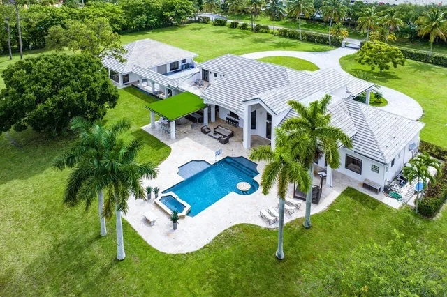 $7,500,000 | 21677 El Bosque Way, Boca Raton, FL 33428