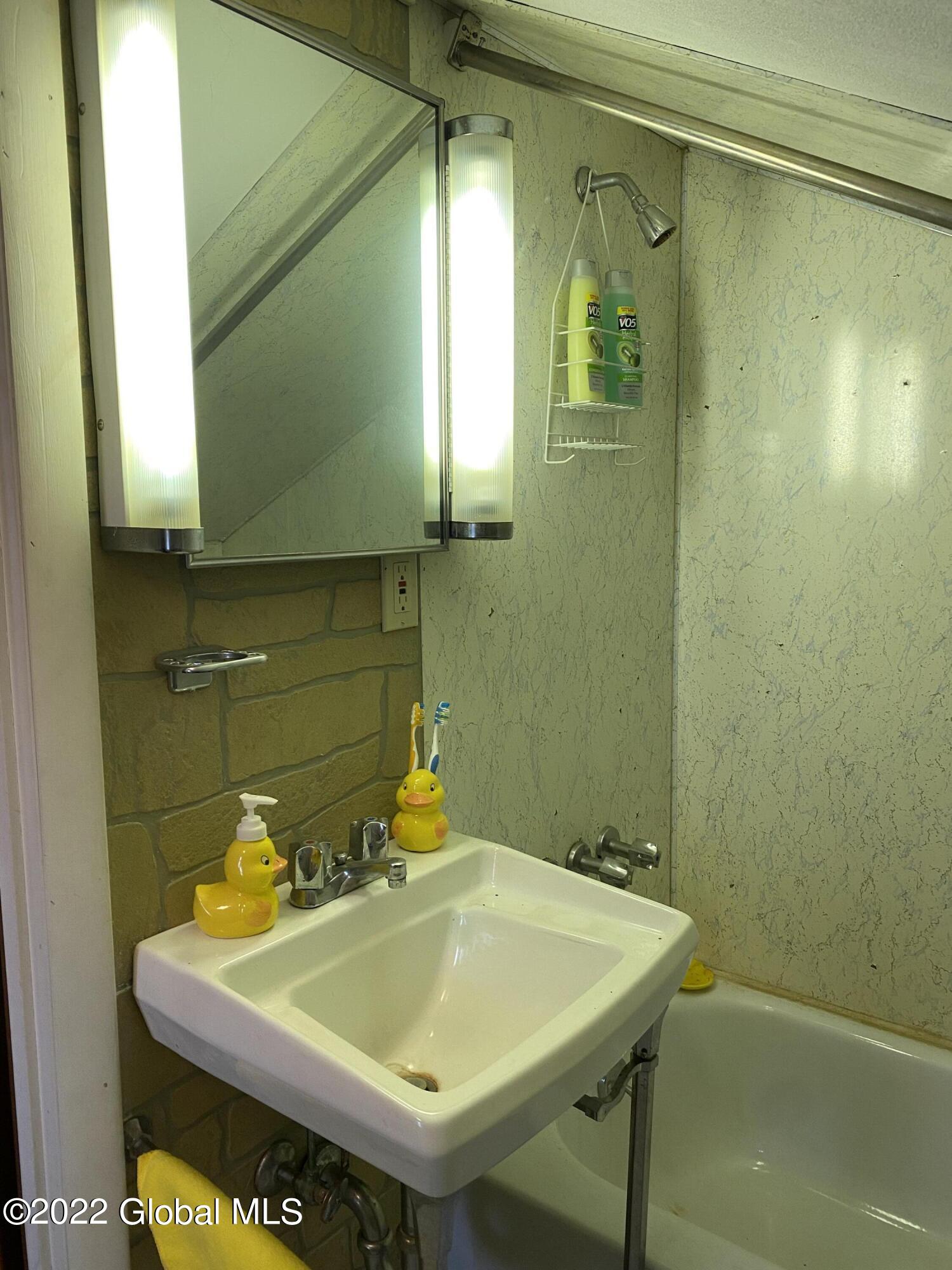 148 West Hague Road Hague, NY 12836 - Photo 23 of 31 loft bath