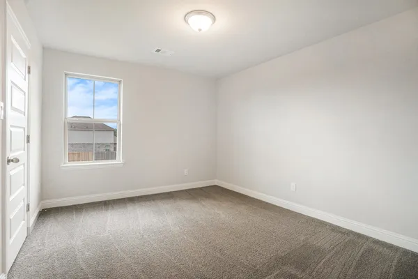 $304,400 | 4334 West Bayou Maison Circle, Dickinson, TX 77539