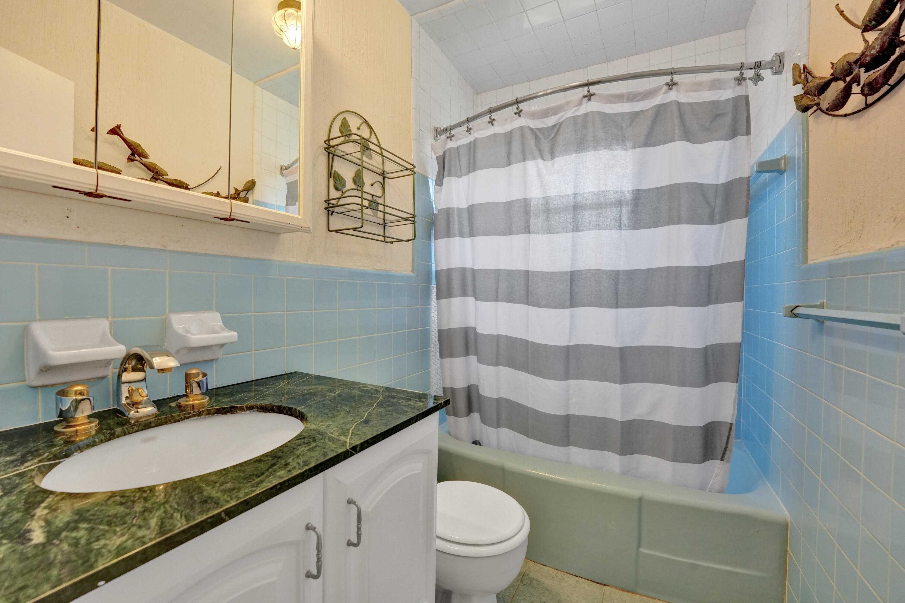 419 Marlin Road North Palm Beach, FL 33408 - Photo 39 of 68 RJP03607