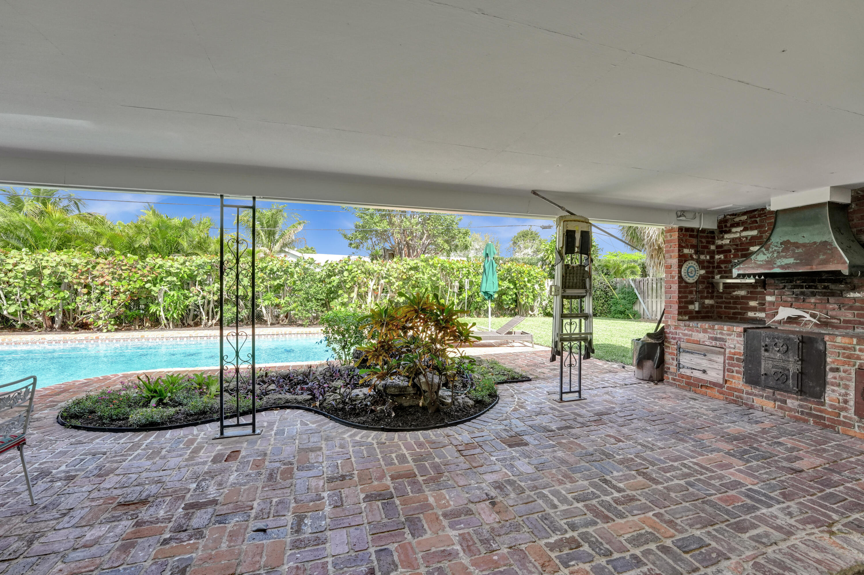 419 Marlin Road North Palm Beach, FL 33408 - Photo 48 of 68 RJP03670