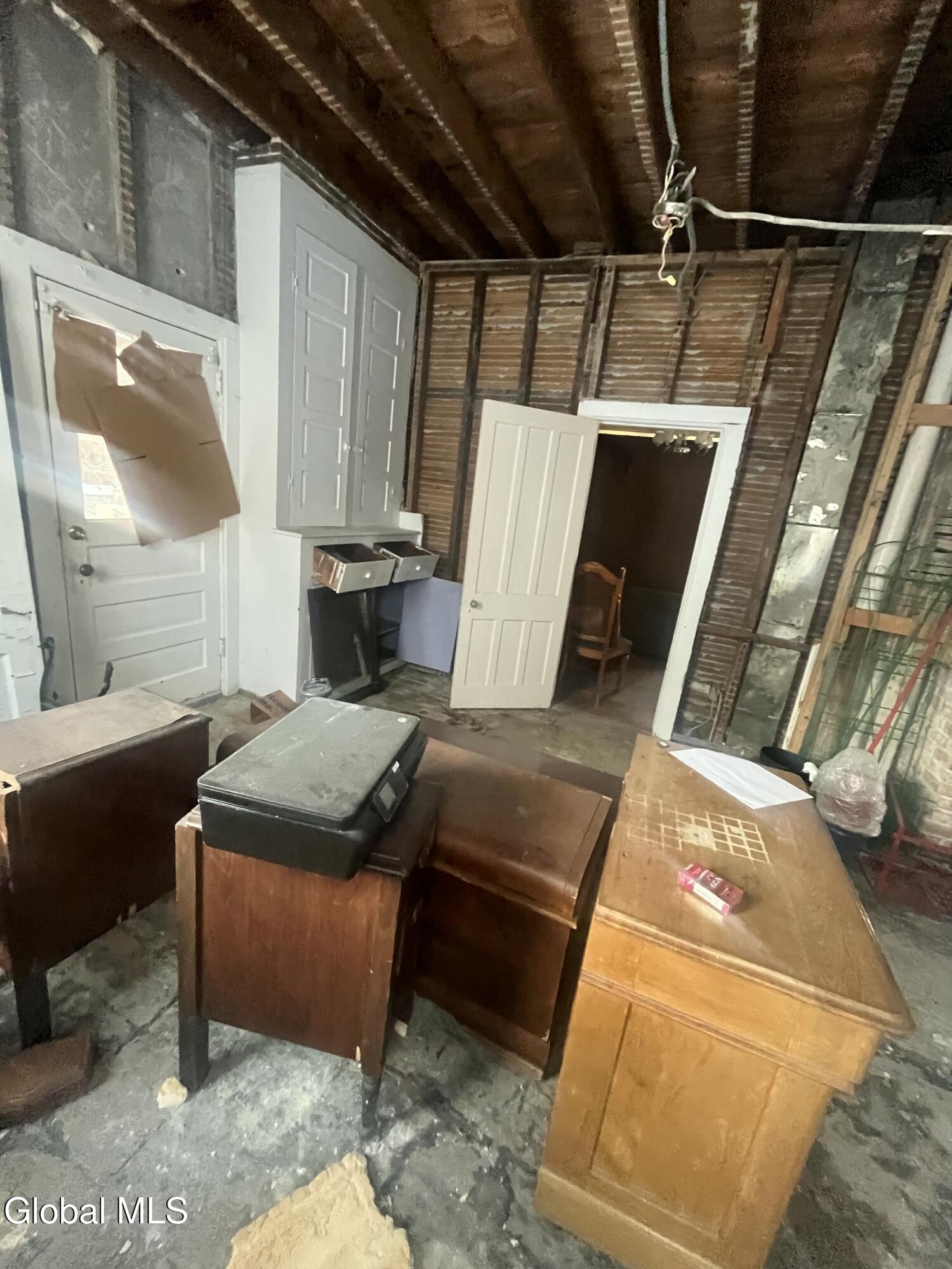 133 Loomis Street Little Falls, NY 13365 - Photo 5 of 22 IMG_9502