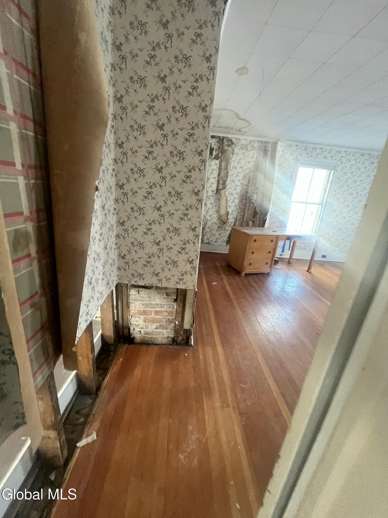 133 Loomis Street Little Falls, NY 13365 - Photo 7 of 22 IMG_9513