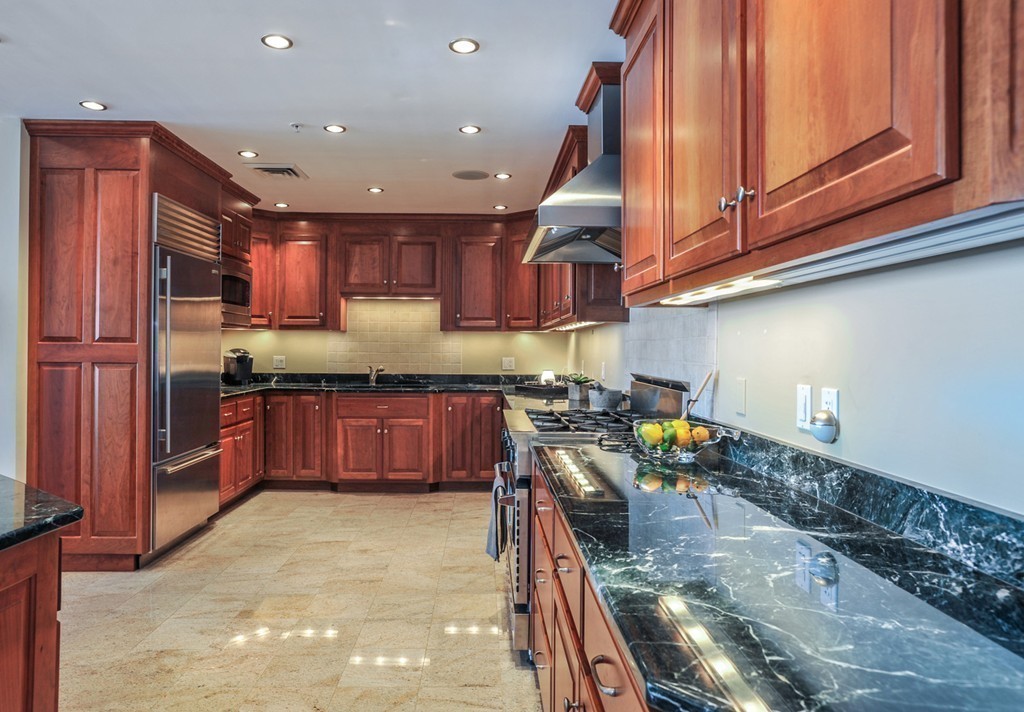 1 Longbeach Avenue, Unit 104 Hull, MA 02045 - Photo 11 of 21