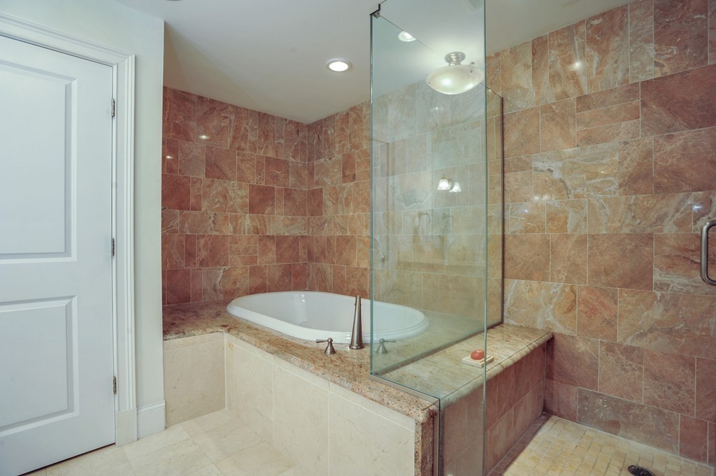 1 Longbeach Avenue, Unit 104 Hull, MA 02045 - Photo 13 of 21