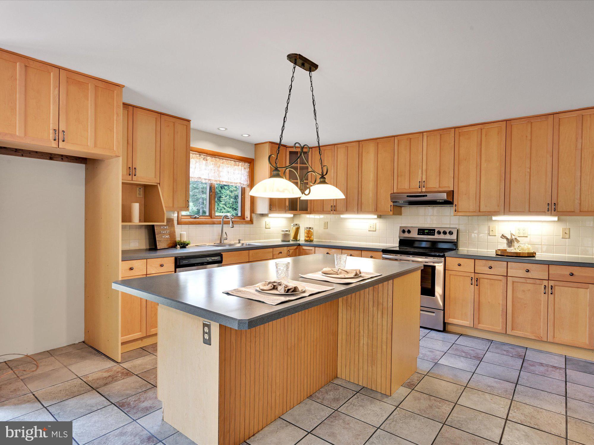 39 Bick Road Fleetwood, PA 19522 - Photo 8 of 38 Gallery Image 8