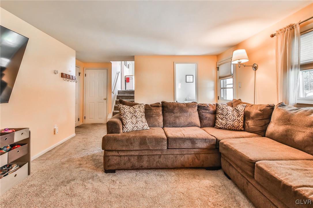 2873 Ivanhoe Road Bethlehem, PA 18017 - Photo 31 of 44 Gallery Image 31