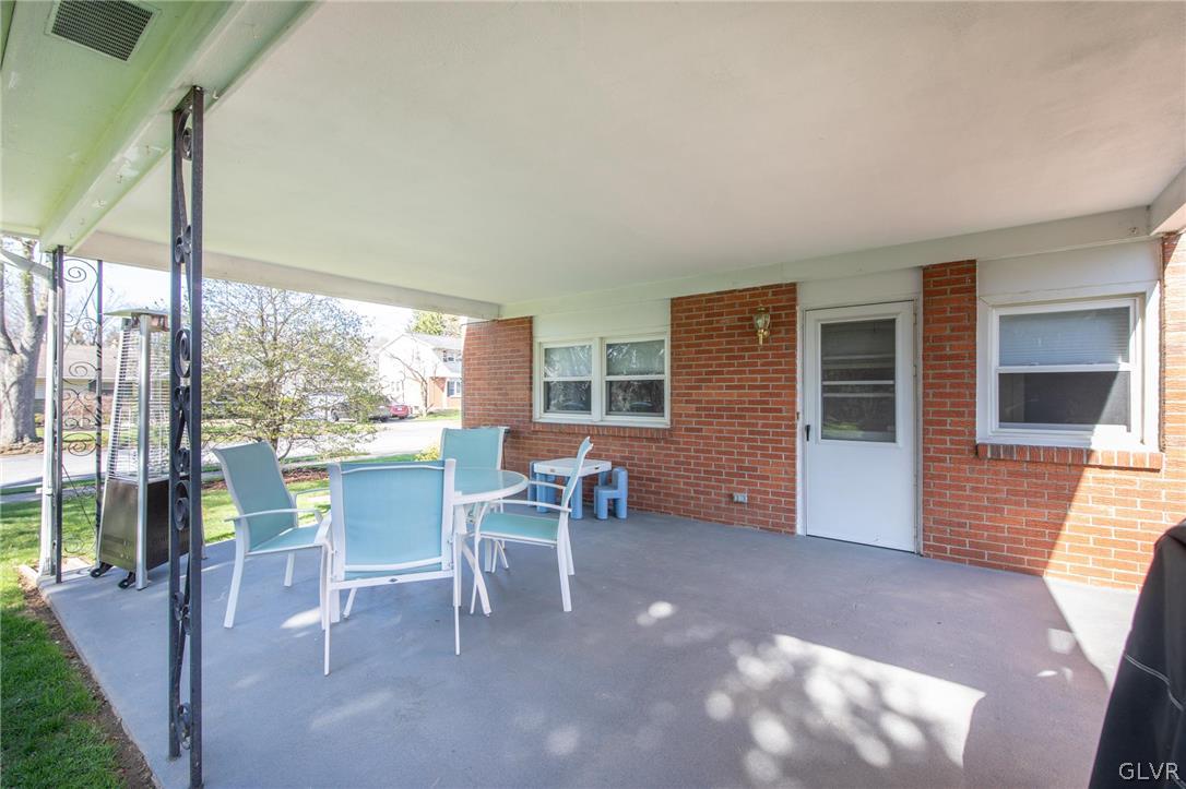 2873 Ivanhoe Road Bethlehem, PA 18017 - Photo 33 of 44 Gallery Image 33