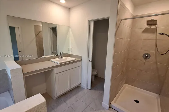 $3,400 | 1363 Northwest 208th Street, Miami Gardens, FL 33169