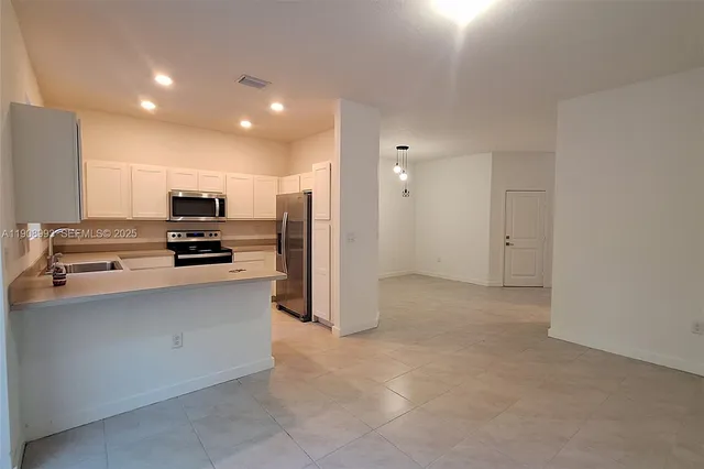 $3,400 | 1363 Northwest 208th Street, Miami Gardens, FL 33169