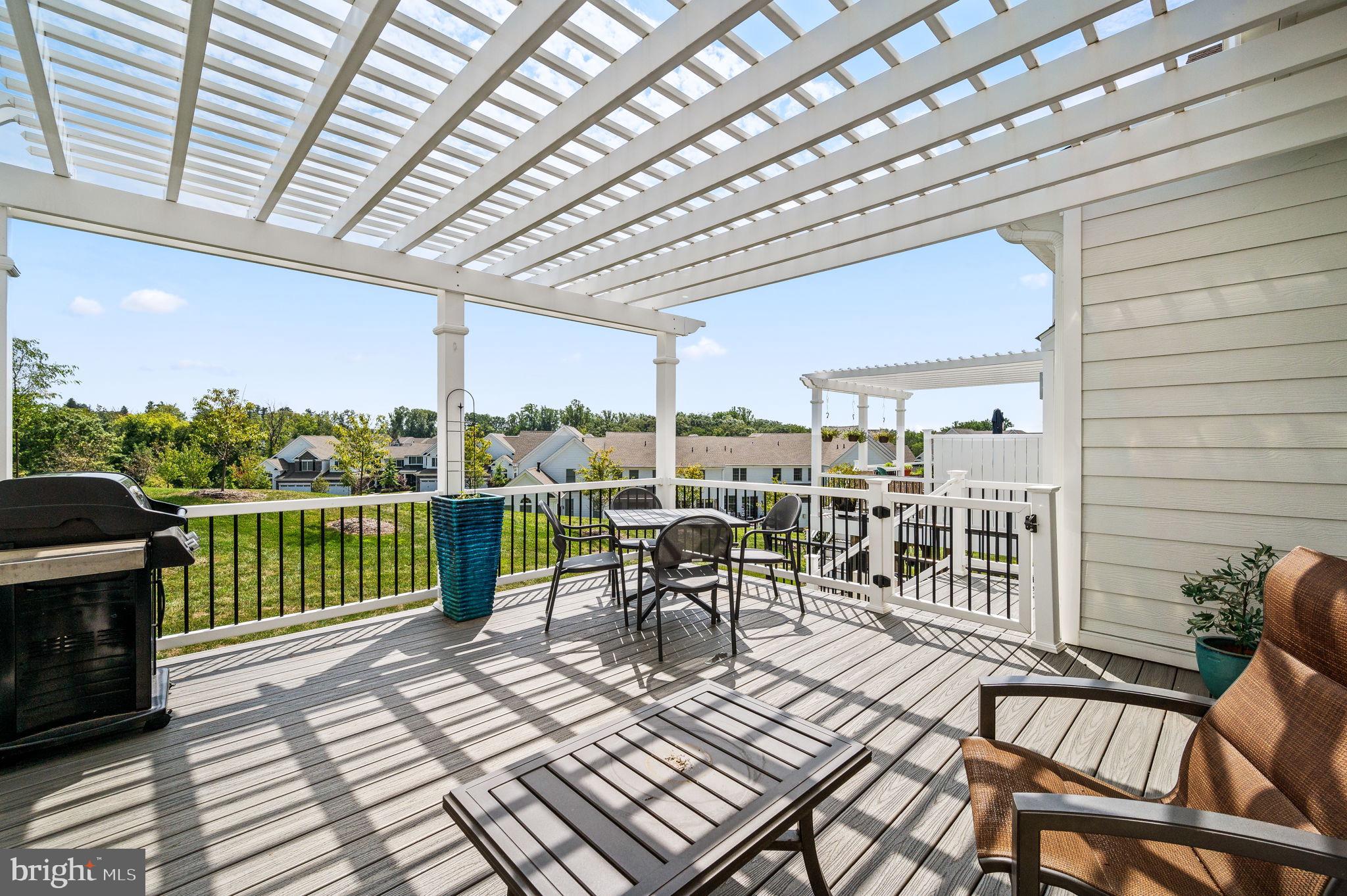 3845 Meadow View Farm Road Newtown Square, PA 19073 - Photo 18 of 66 Deck