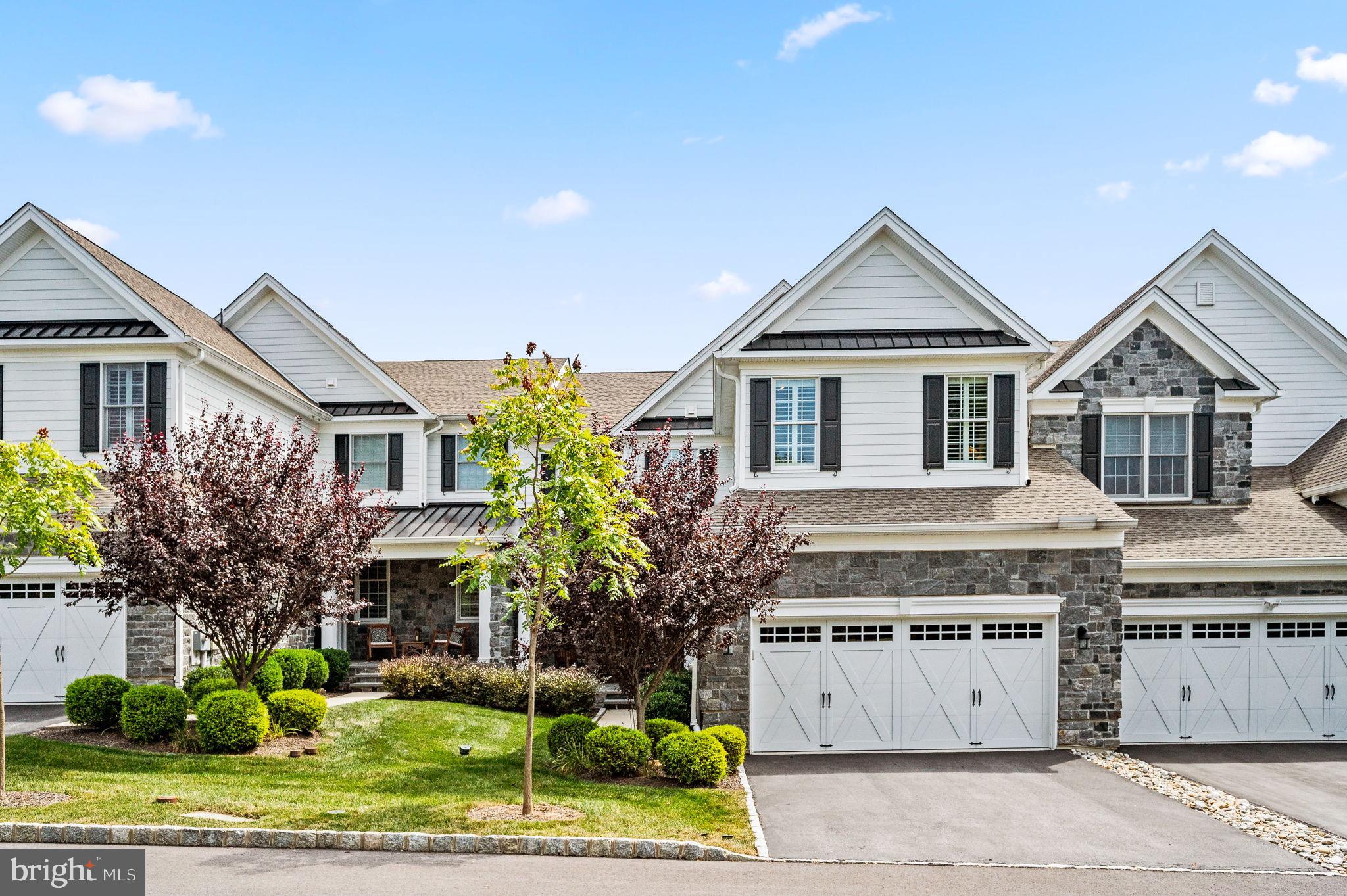 3845 Meadow View Farm Road Newtown Square, PA 19073 - Photo 2 of 66 Front view and 2 car garage