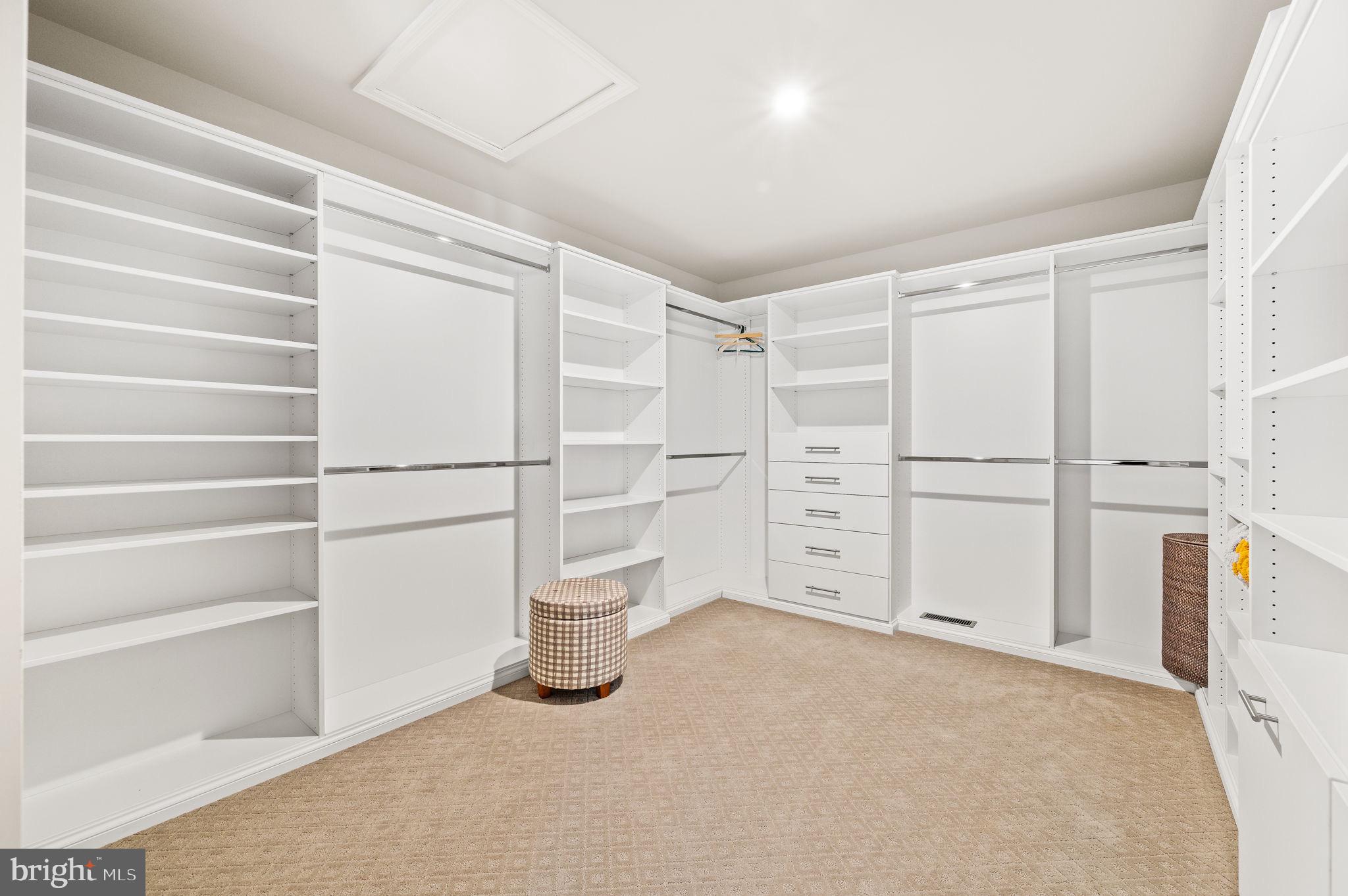3845 Meadow View Farm Road Newtown Square, PA 19073 - Photo 32 of 66 Walk in closet in Primary Suite