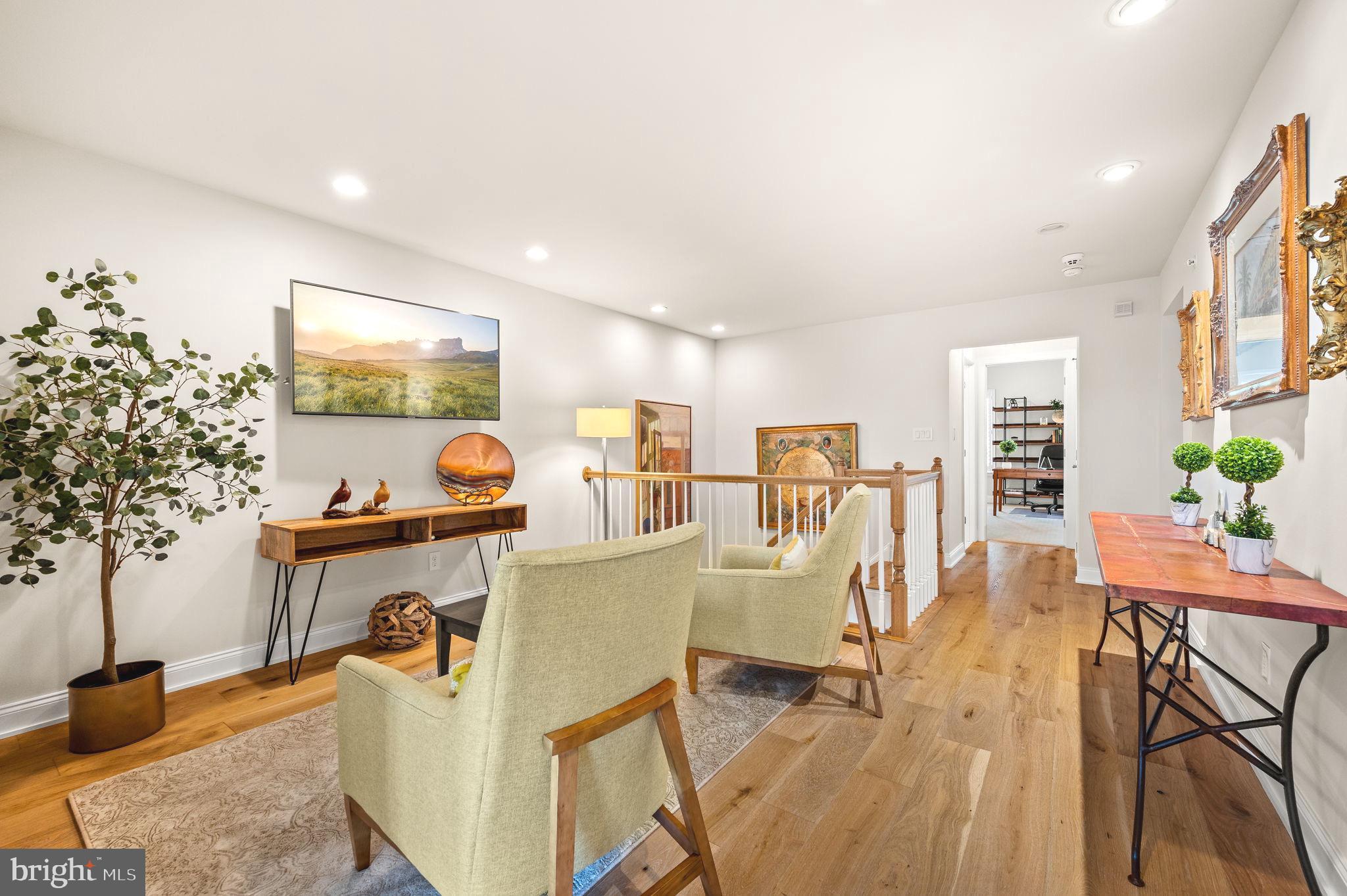3845 Meadow View Farm Road Newtown Square, PA 19073 - Photo 34 of 66 Loft/ Sitting Area