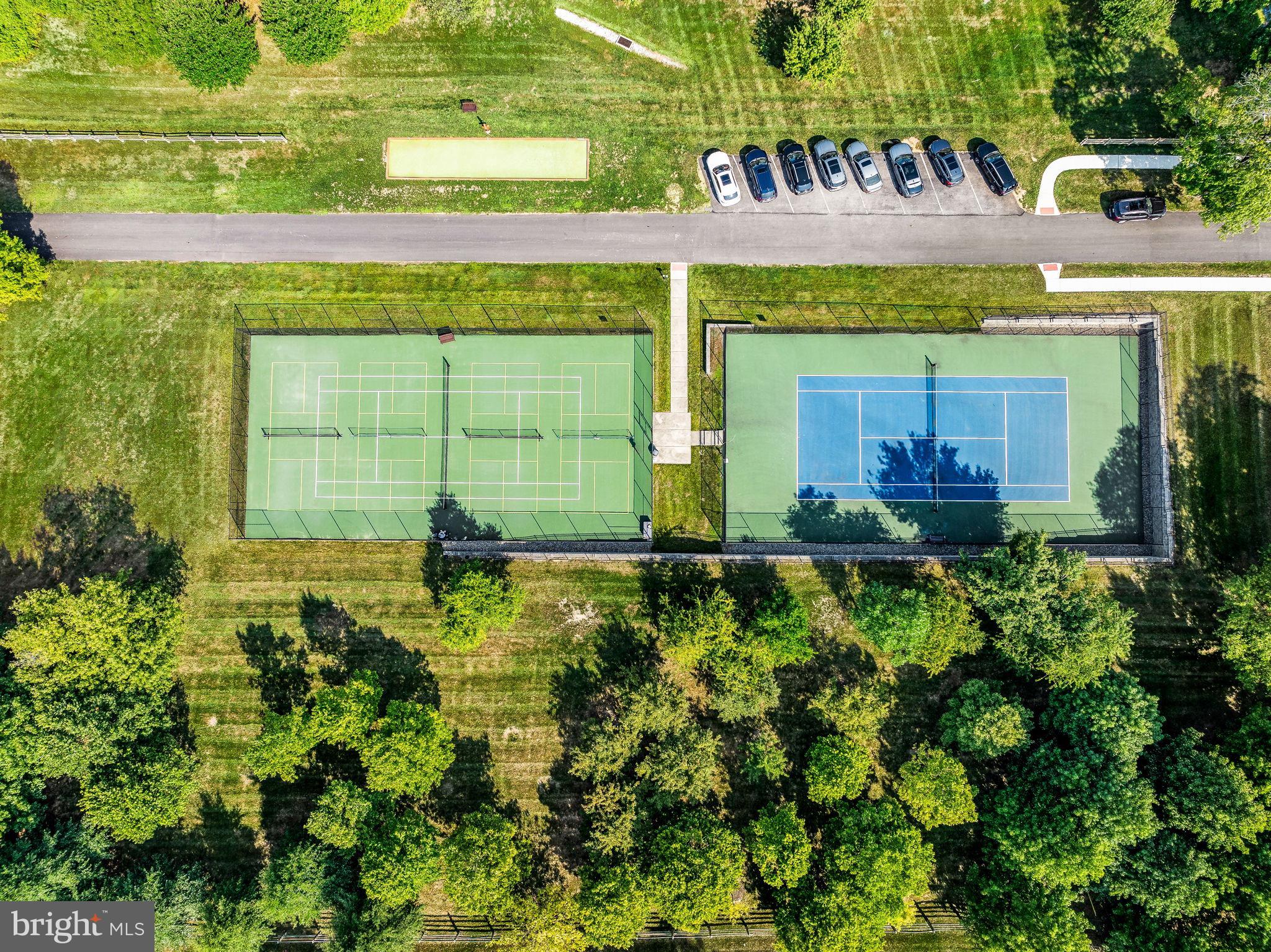 3845 Meadow View Farm Road Newtown Square, PA 19073 - Photo 53 of 66 Tennis and Pickleboard Courts