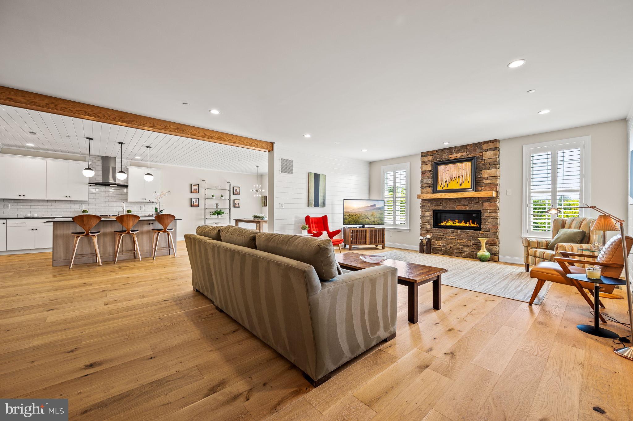 3845 Meadow View Farm Road Newtown Square, PA 19073 - Photo 9 of 66 Great Room