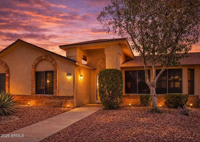 $289,900 | 18207 North 136th Avenue, Sun City West, AZ 85375