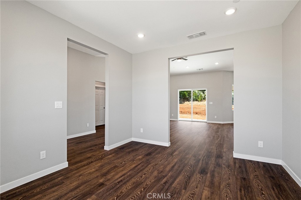 4656 Skyway Paradise, CA 95969 - Photo 11 of 61