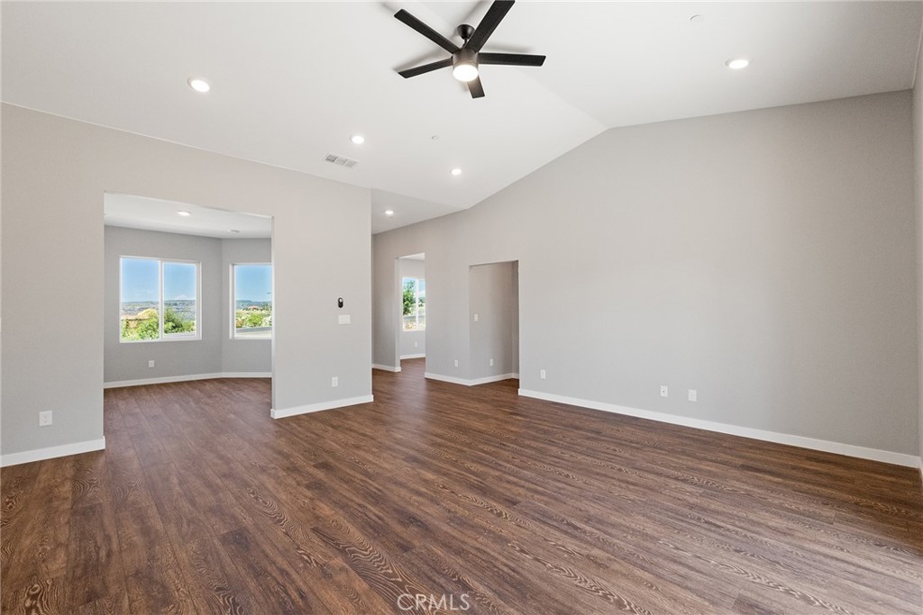 4656 Skyway Paradise, CA 95969 - Photo 12 of 61