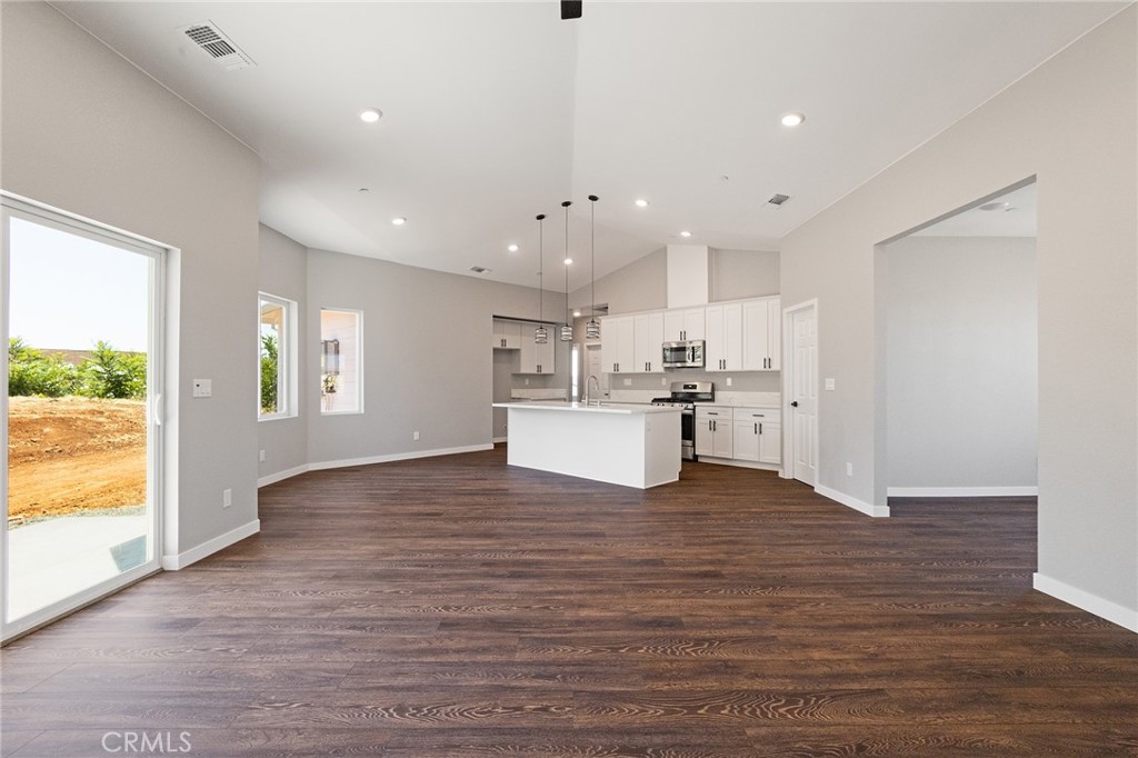 4656 Skyway Paradise, CA 95969 - Photo 14 of 61