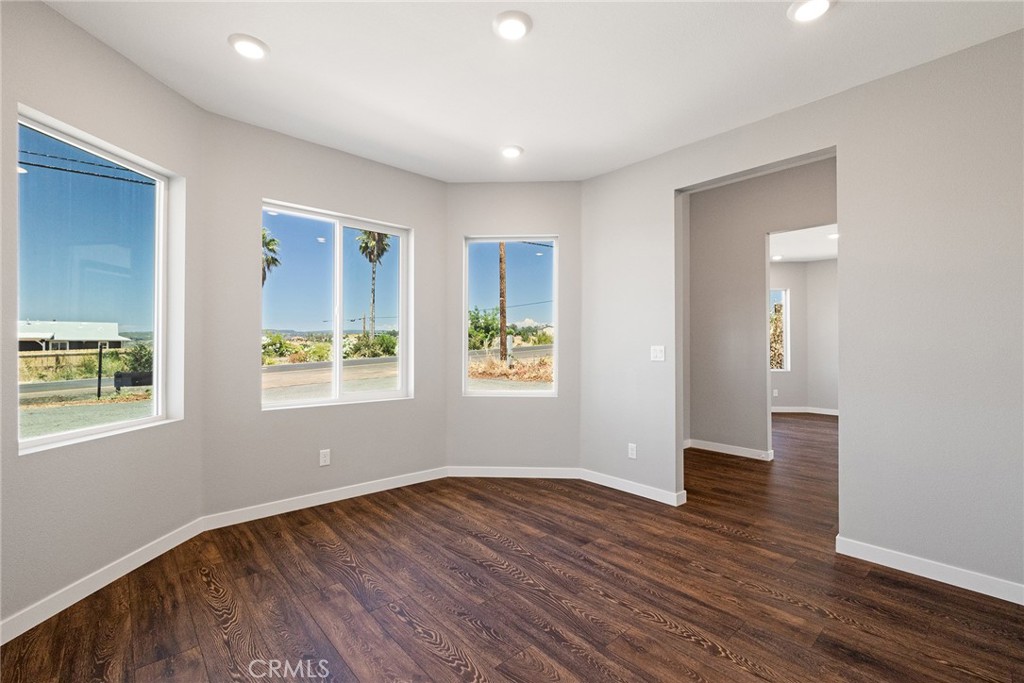 4656 Skyway Paradise, CA 95969 - Photo 8 of 61