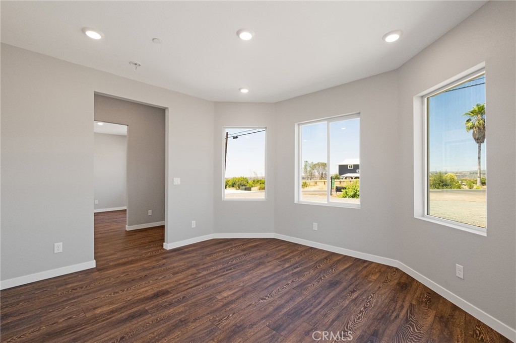 4656 Skyway Paradise, CA 95969 - Photo 10 of 61