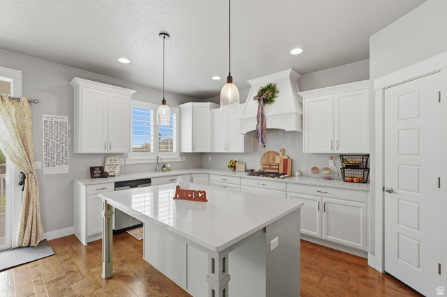 2030 Foothill Way Layton, UT 84040 - Photo 10 of 29