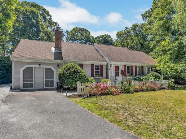 $749,999 | 36 Helmsman Drive, Yarmouth, MA 02675
