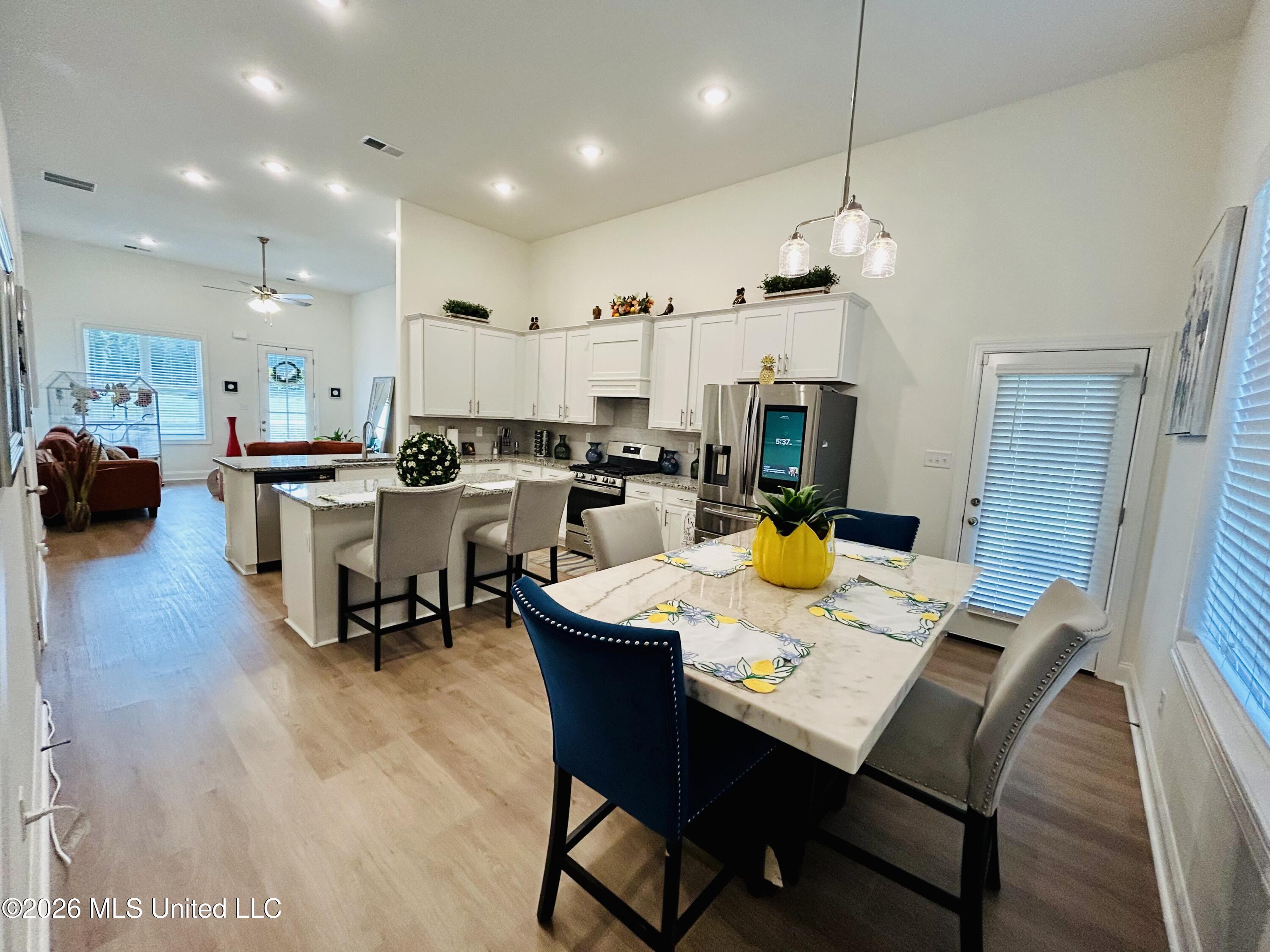 441 Centerline Roper Loop Byhalia, MS 38611 - Photo 5 of 17 Kitchen